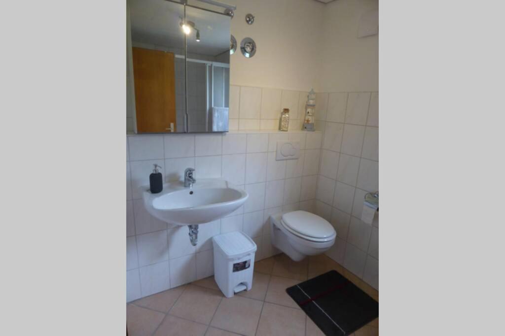 Wunderschone Komplett Neu Eingerichtete Wohnung Emmerthal Buitenkant foto